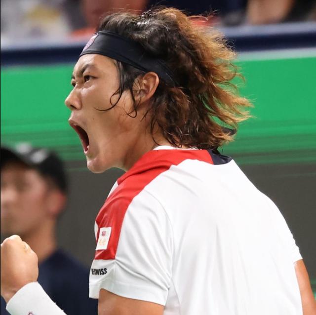 开云体育下载-张奔斗：光速复仇胡大师，“臻”够给力！